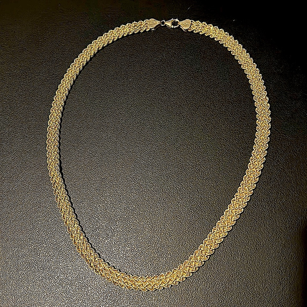 AURAFIN 10k Gold Necklace